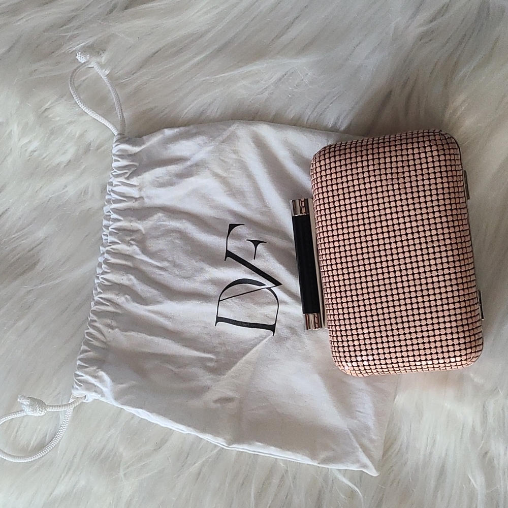 Diane Von Furstenberg DVF - Small Chain Mail Crossbody Clutch - Picture 2 of 13